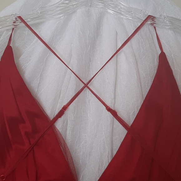 Prom/Formal Red Dress Size L - Picture 6 of 13